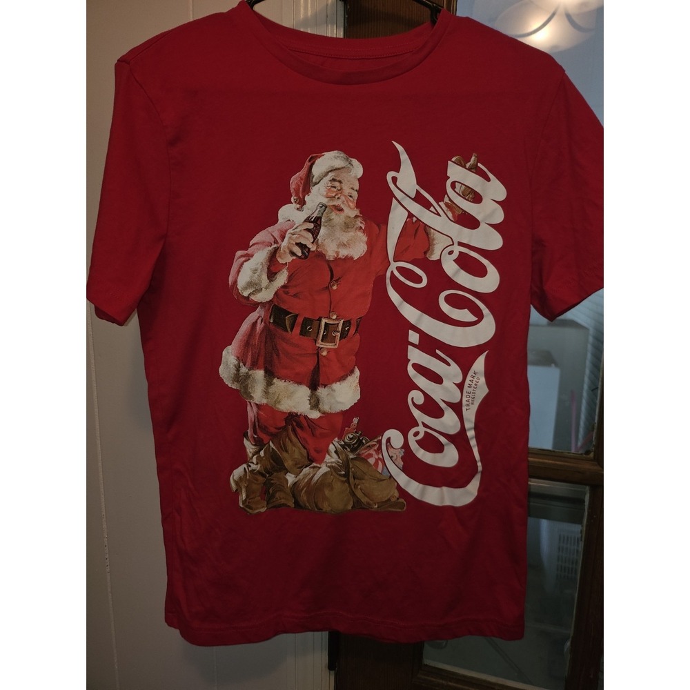 Ladies Coca-Cola/ Santa Tee. Coke Trademarked. Soft Cotton. Sz Small.  Very...